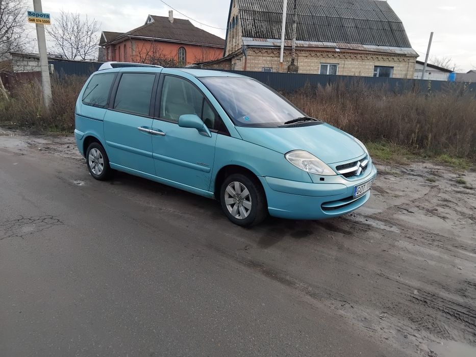 Citroën C8 2.2 бензин 2004 р.в. На повному ходу.