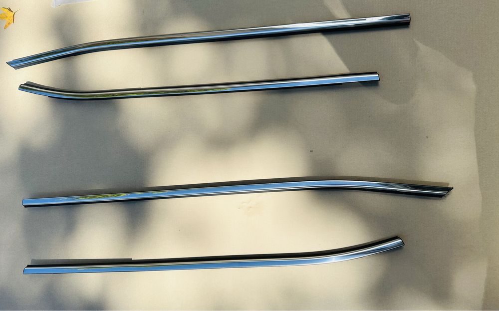 Молдінг, хром двері-скла нижній Nissan Rogue 2014, 2017