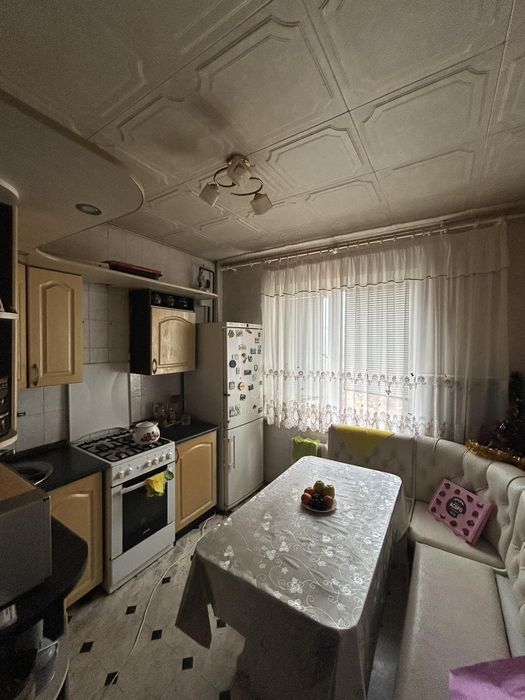 Сдам комнату в 2х-комнатной квартире по б. Краматорскому 39, 4 этаж.