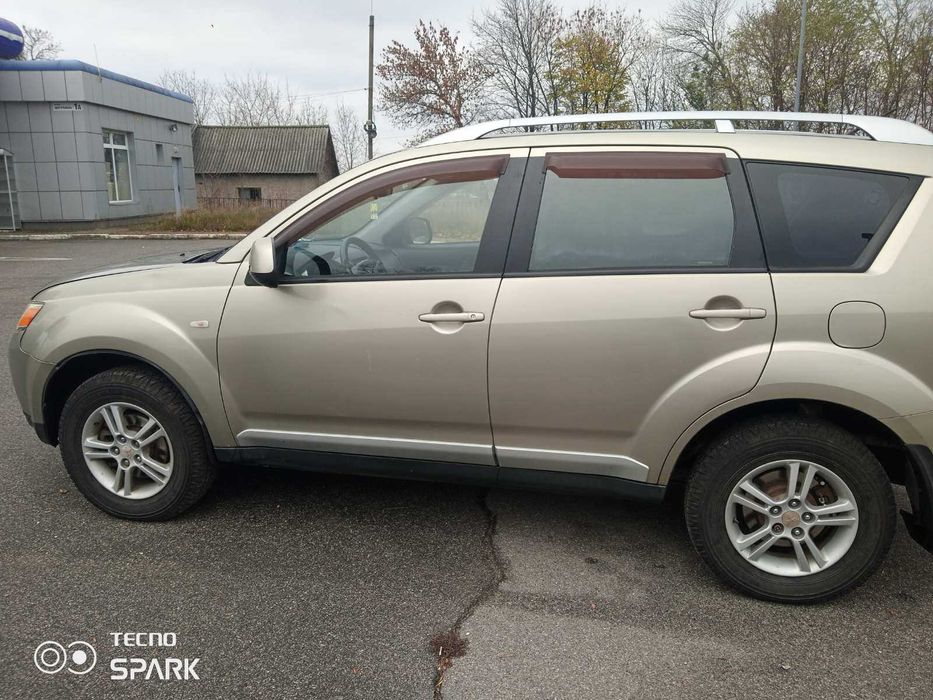 Власне авто MITSUBISHI