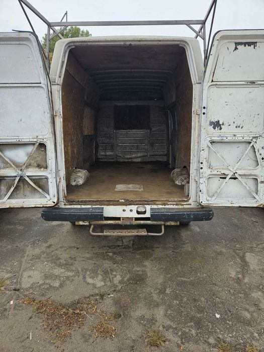 Фольксваген ЛТ категория В легковой .Продаж автомобіля Volkswagen LT28