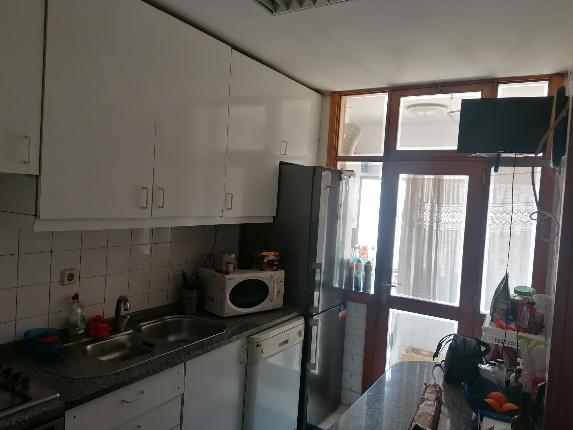 Vende-se apartamento T2