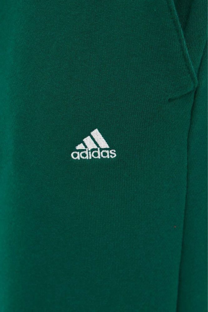 Спортивные зеленые штаны Adidas джоггеры