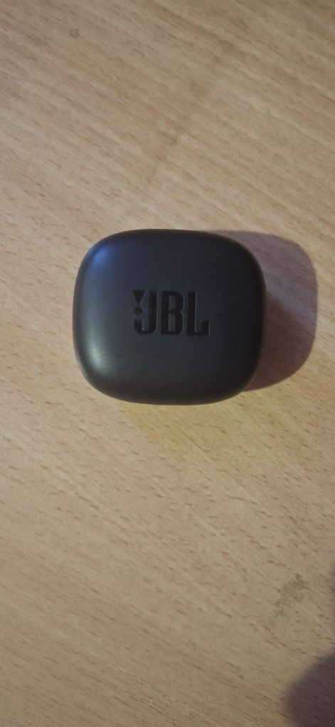 Продам навушники JBL wave flex