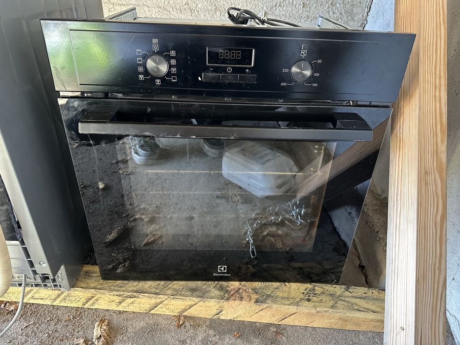 Piekarnik kuchenka zmywarkado zabudowy elektrolux