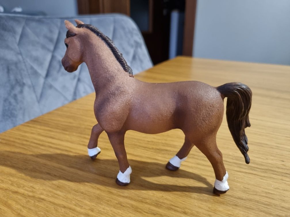 Konik ogier schleich figurka