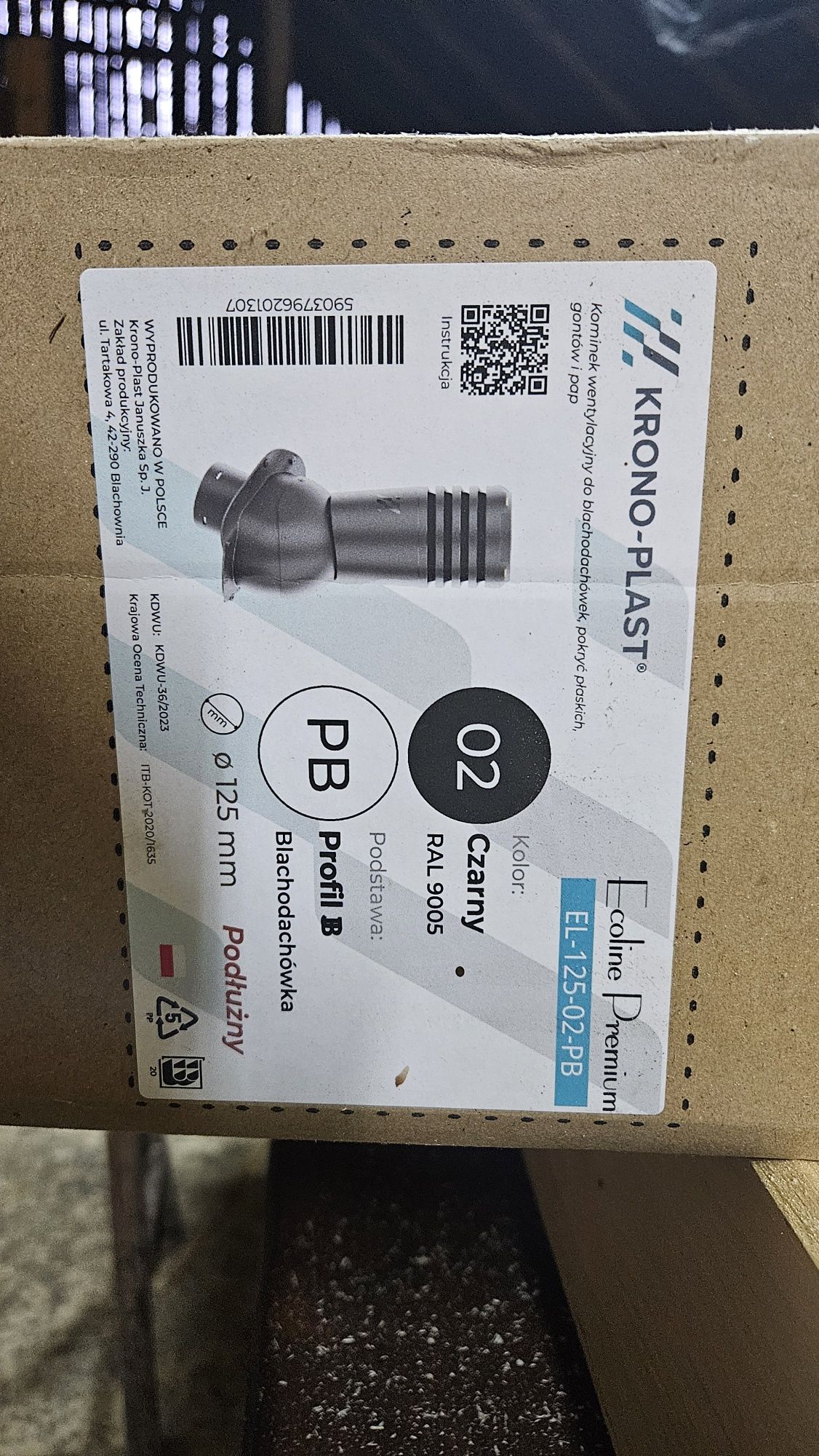 Kominek wentylacyjny dachowy krono.  Średnica 125mm