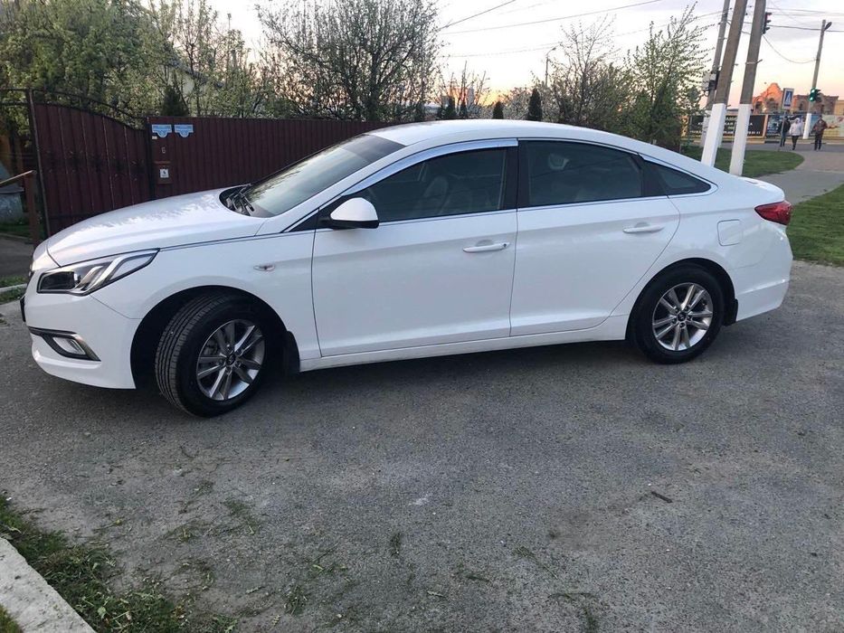 Продажа автомобіля HYUNDAI SONATA, 2016 р.в., газ заводська установка