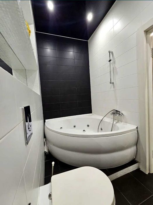 Сдам красивую квартиру 17 жемчужина 45м2 Асташкина Центр