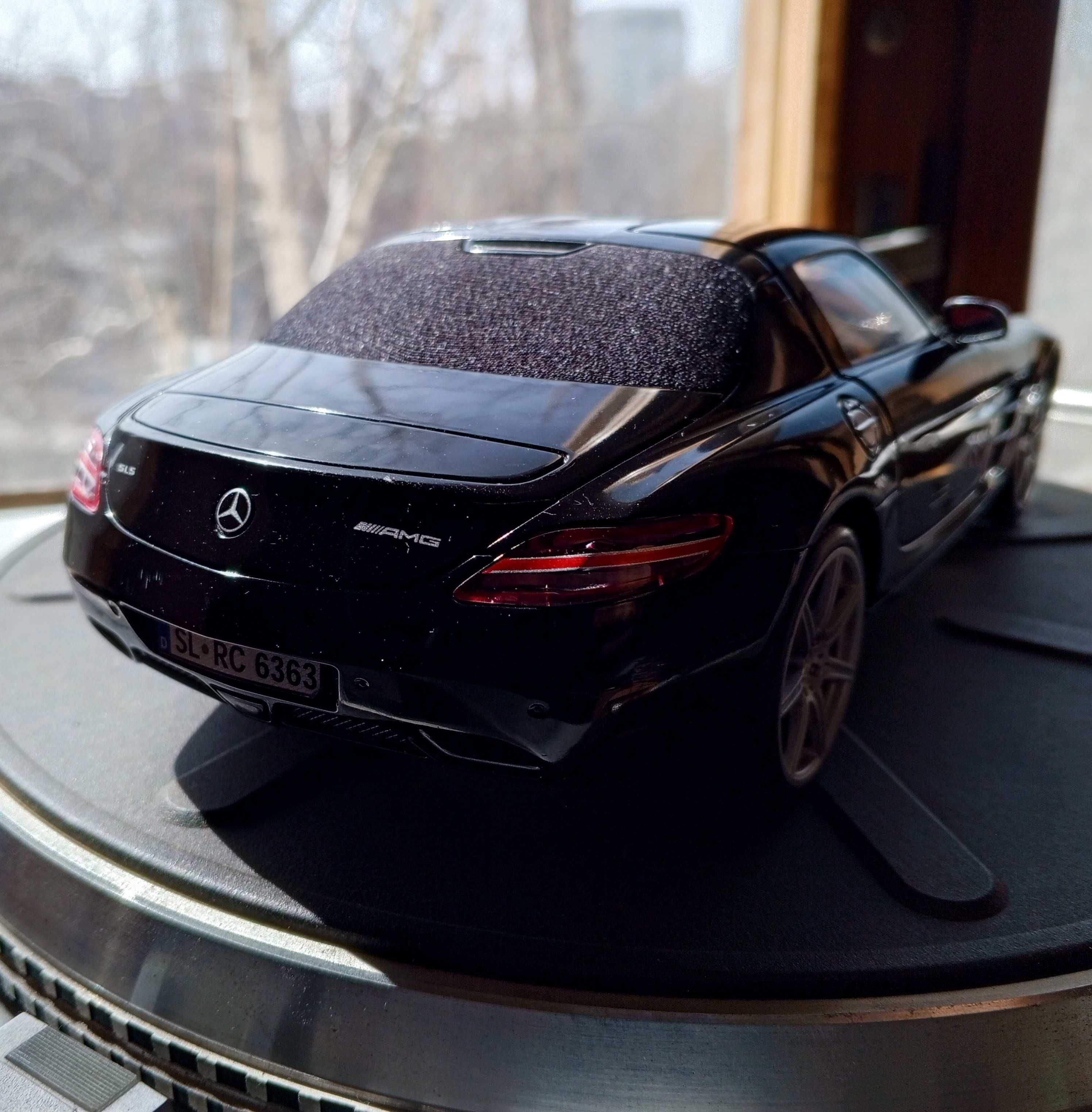 Mercedes-Benz SLS AMG