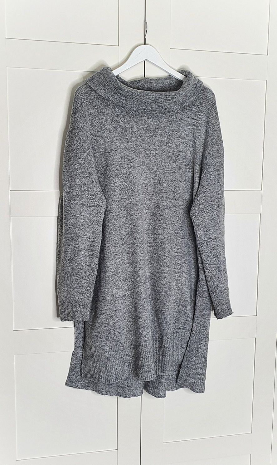 Sweter oversize do kolan