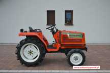 Traktorek japoński mini traktor Hinomoto Kubota