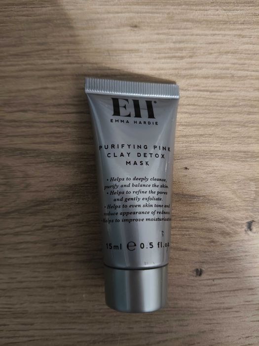 Emma Hardie oczyszczająca maska