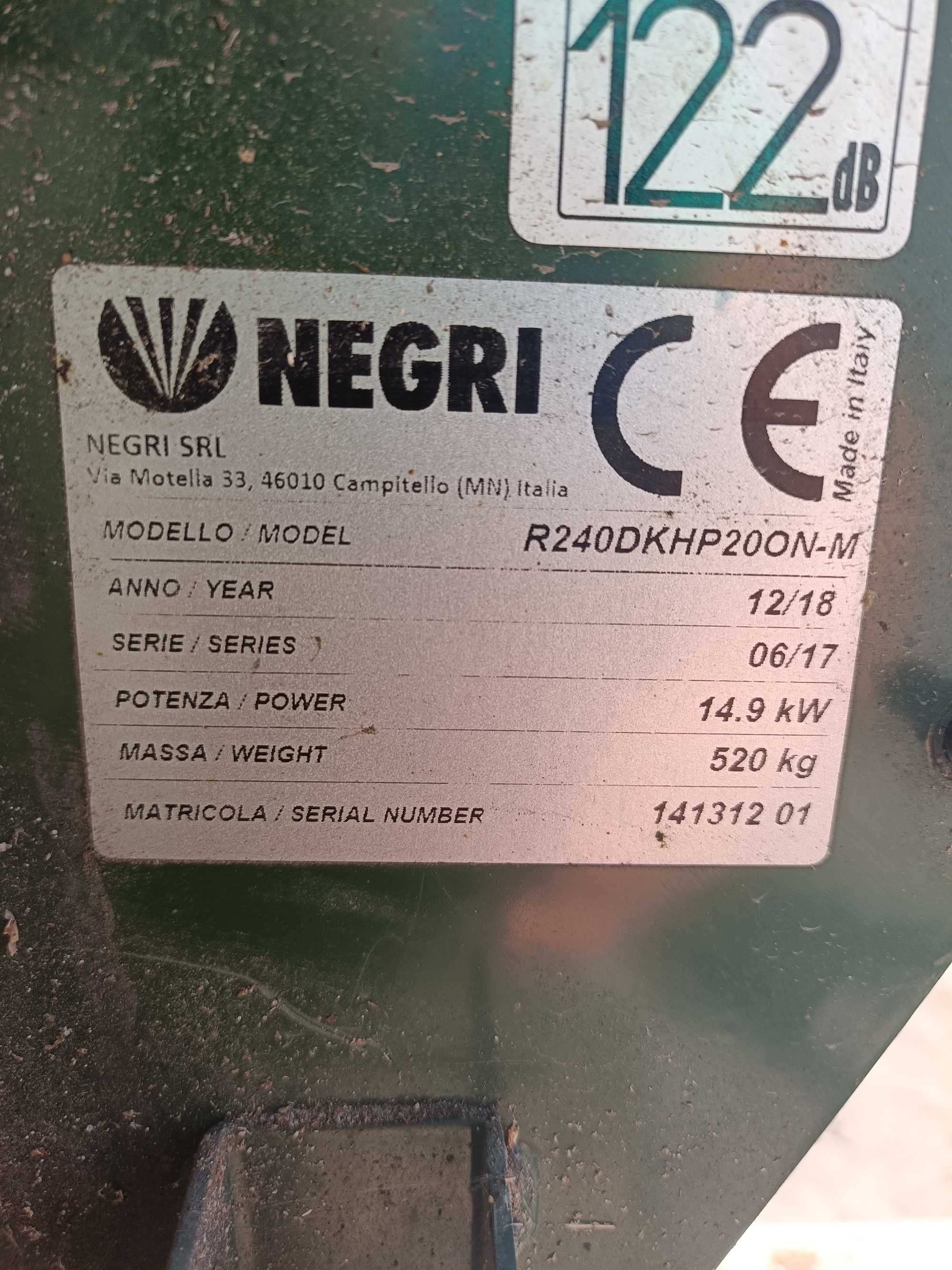 Przyczepa lekka zarejestrowana  , rębak do gałęzi firmy NEGRI R240D