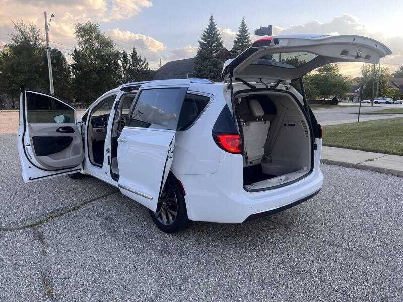 2017 Chrysler Pacifica