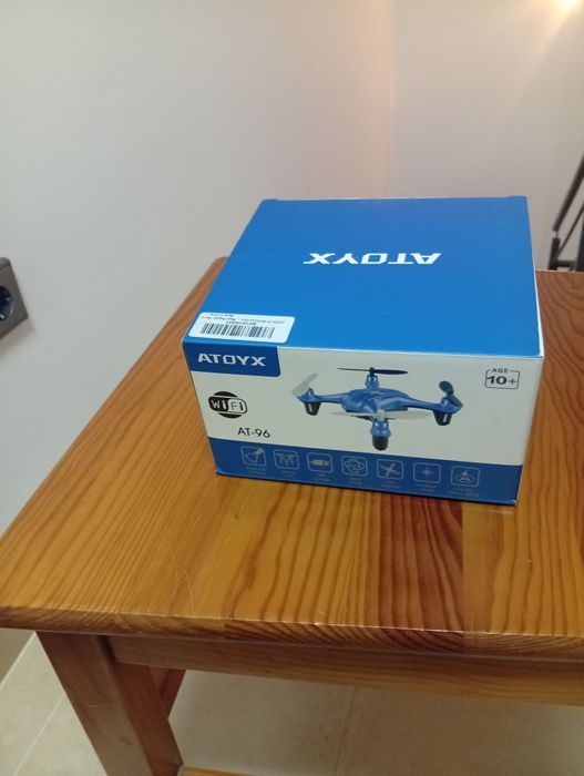 Drone ATOYX - pequeno, potente e com camera HD