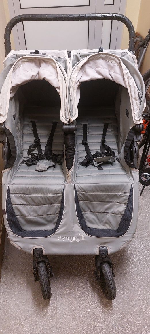 baby jogger city mini gt double, wózek dla bliźniaków, rok po roku