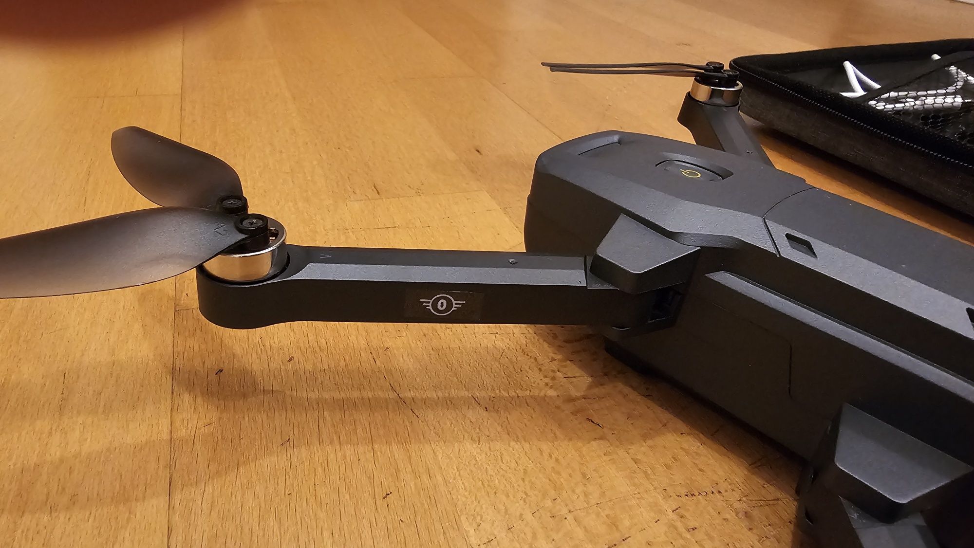 Dron karuisrc k610