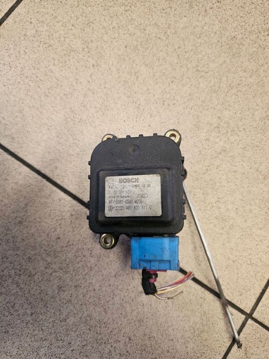 Silniczek nagrzewnicy 0132801129 Audi A6 C5