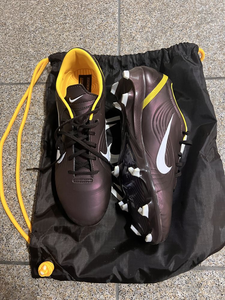 Chuteiras mercurial (nike)