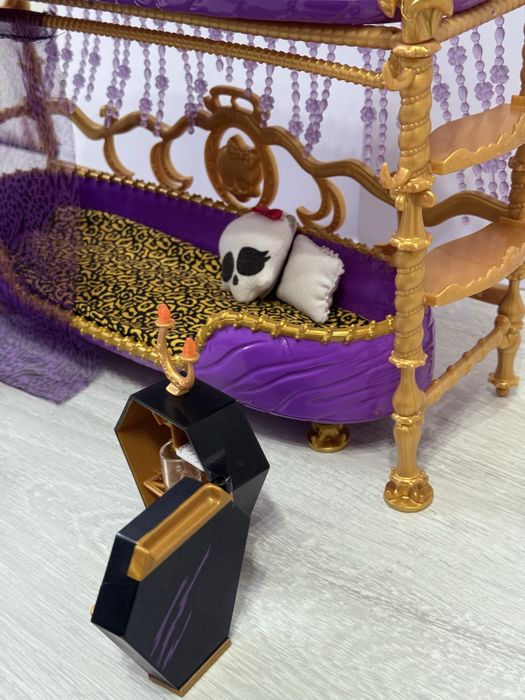 Монстер хай Клодін смертельно втомлені Торг monster high