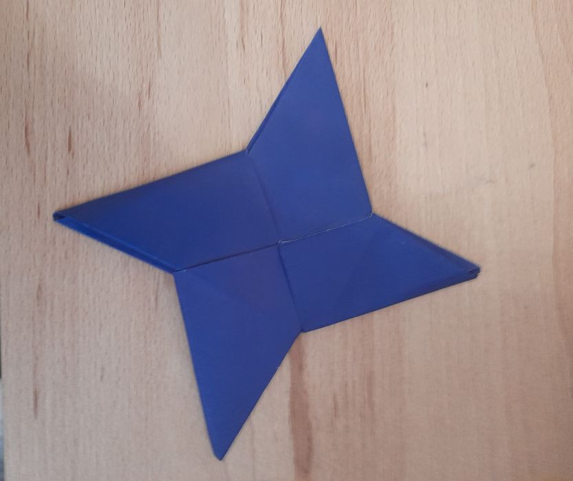 Сюрикен з бумаги Ручна робота