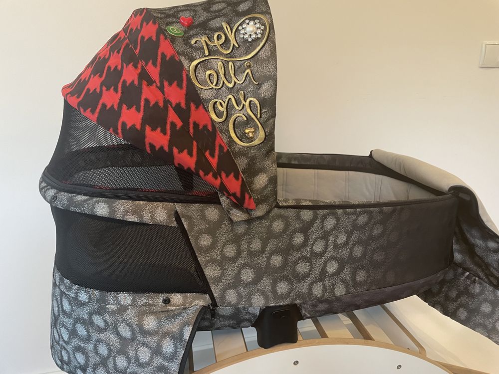 Gondola cybex priam 2.0 rebellious lux