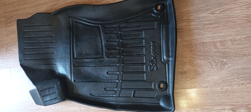 Продам килимки Stingray для Skoda Superb I (3U) (2001-2008)