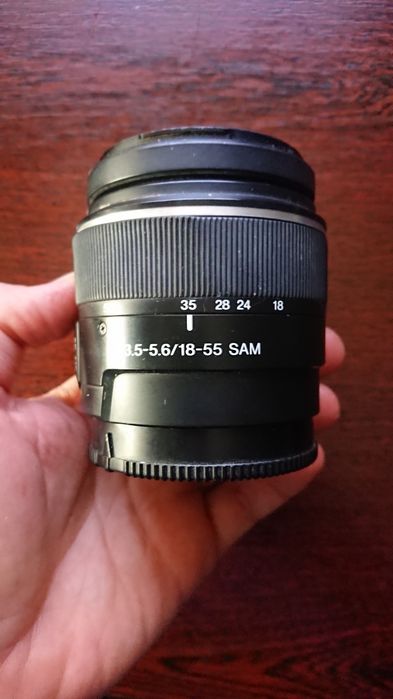 Фотооб'єктив Б/У Sony DT 18-55 mm f/3.5-5.6 (SAL-1855)