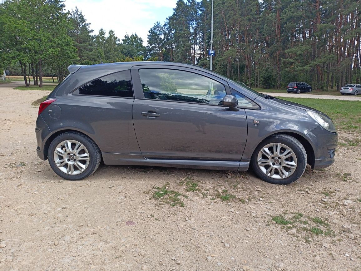 Opel Corsa OPC-line