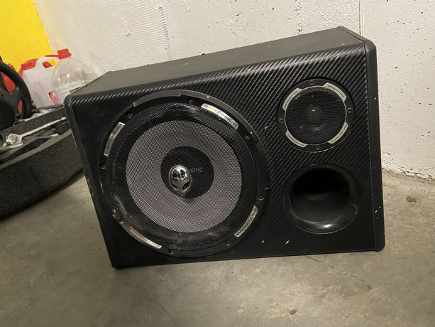 Subwoofer peying