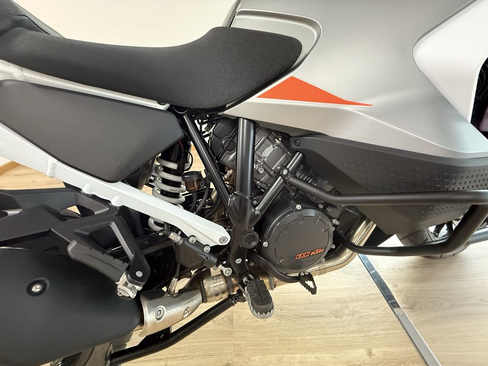 KTM 1290 Super Adventure de 2025