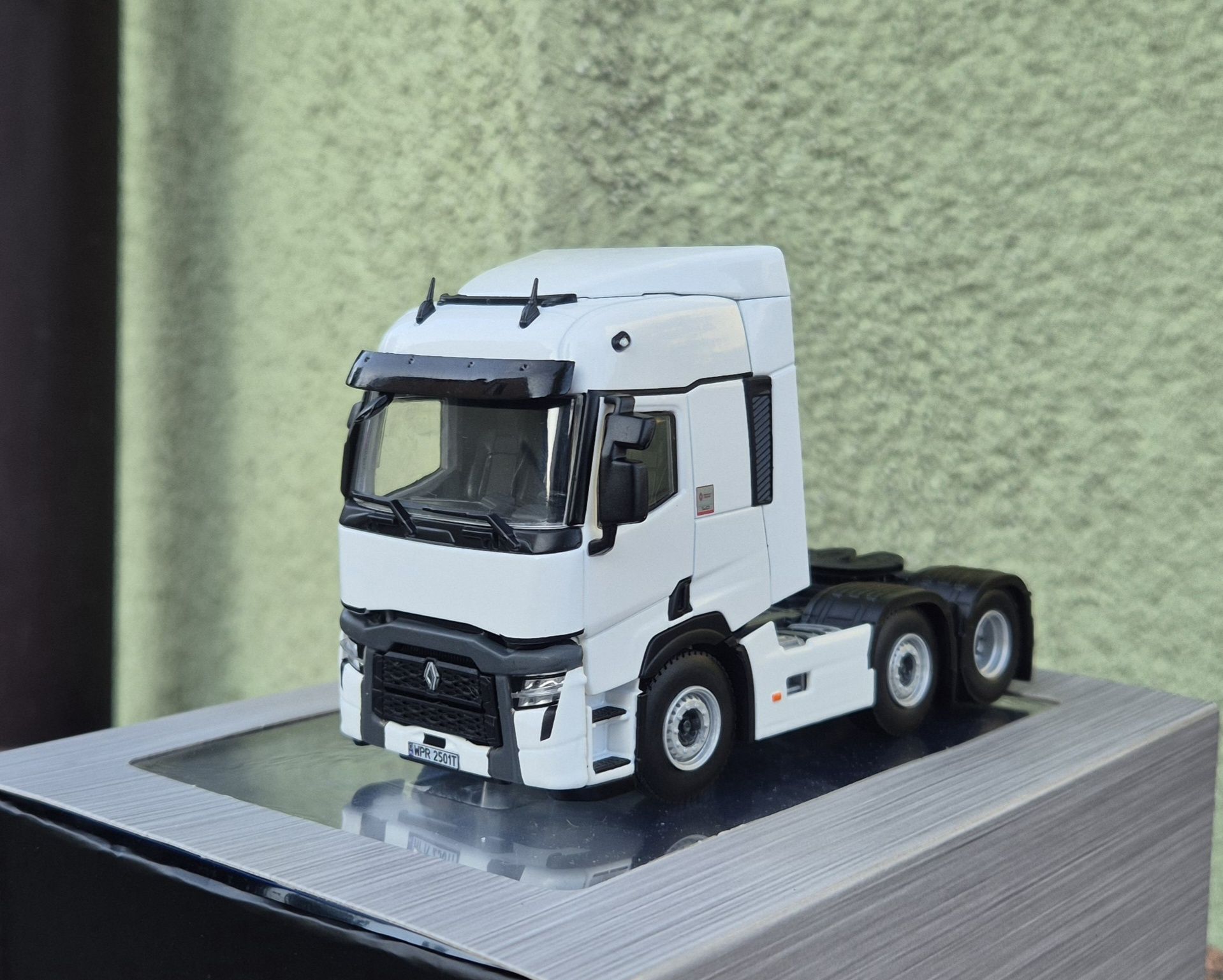 WSI Models - Renault Range T Evo 1:50 6x2