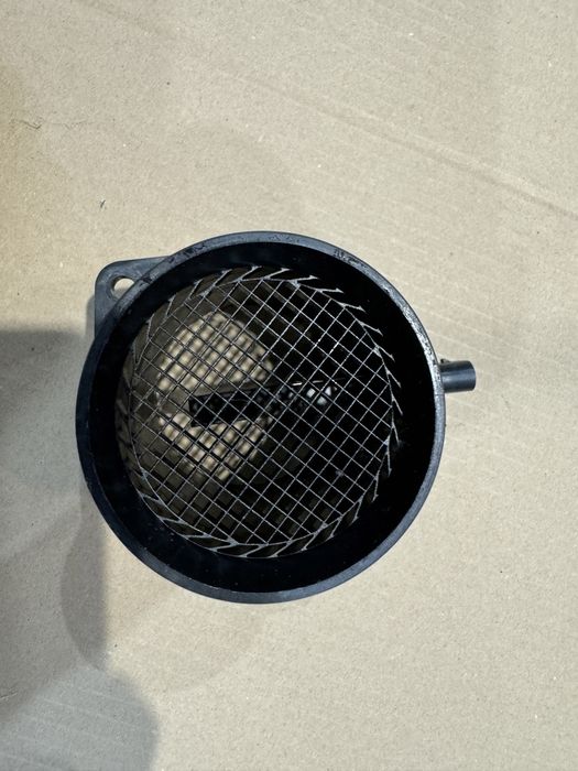 Расходомер воздуха, розходомір повітря ДМРВ ауді А4 Б8 А5 А7 А8 Q5 2.0