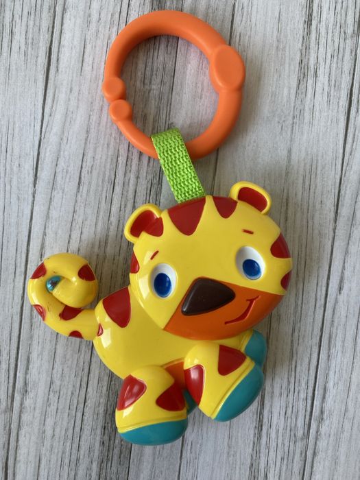 Zestaw zabawek do wózka łóżeczka leżaczka Balibazoo