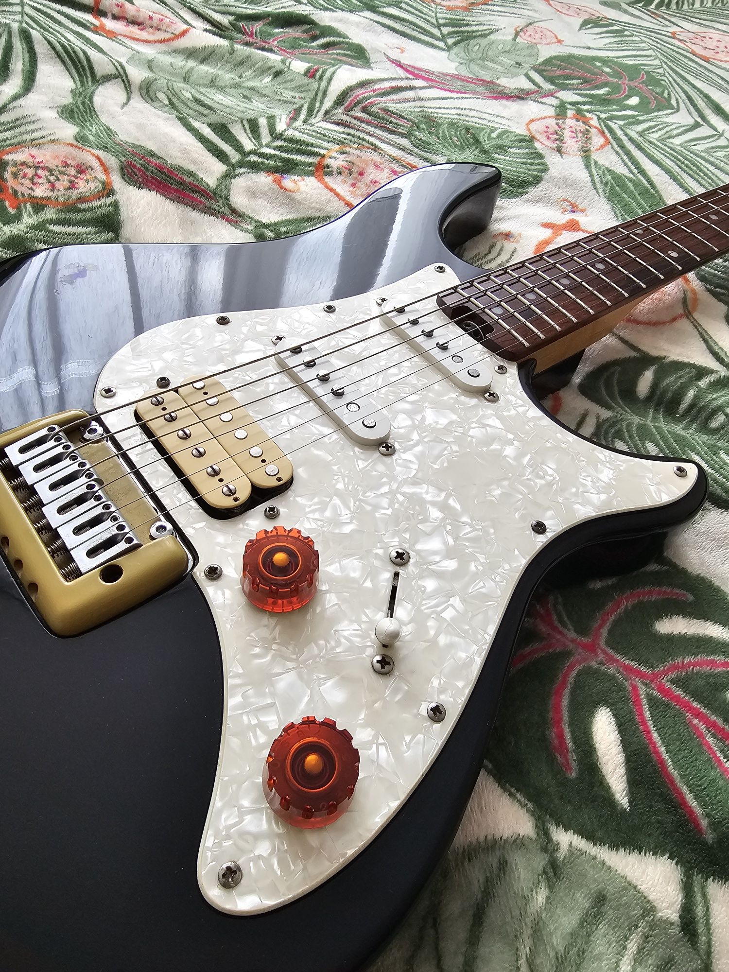 Gitara elektryczna