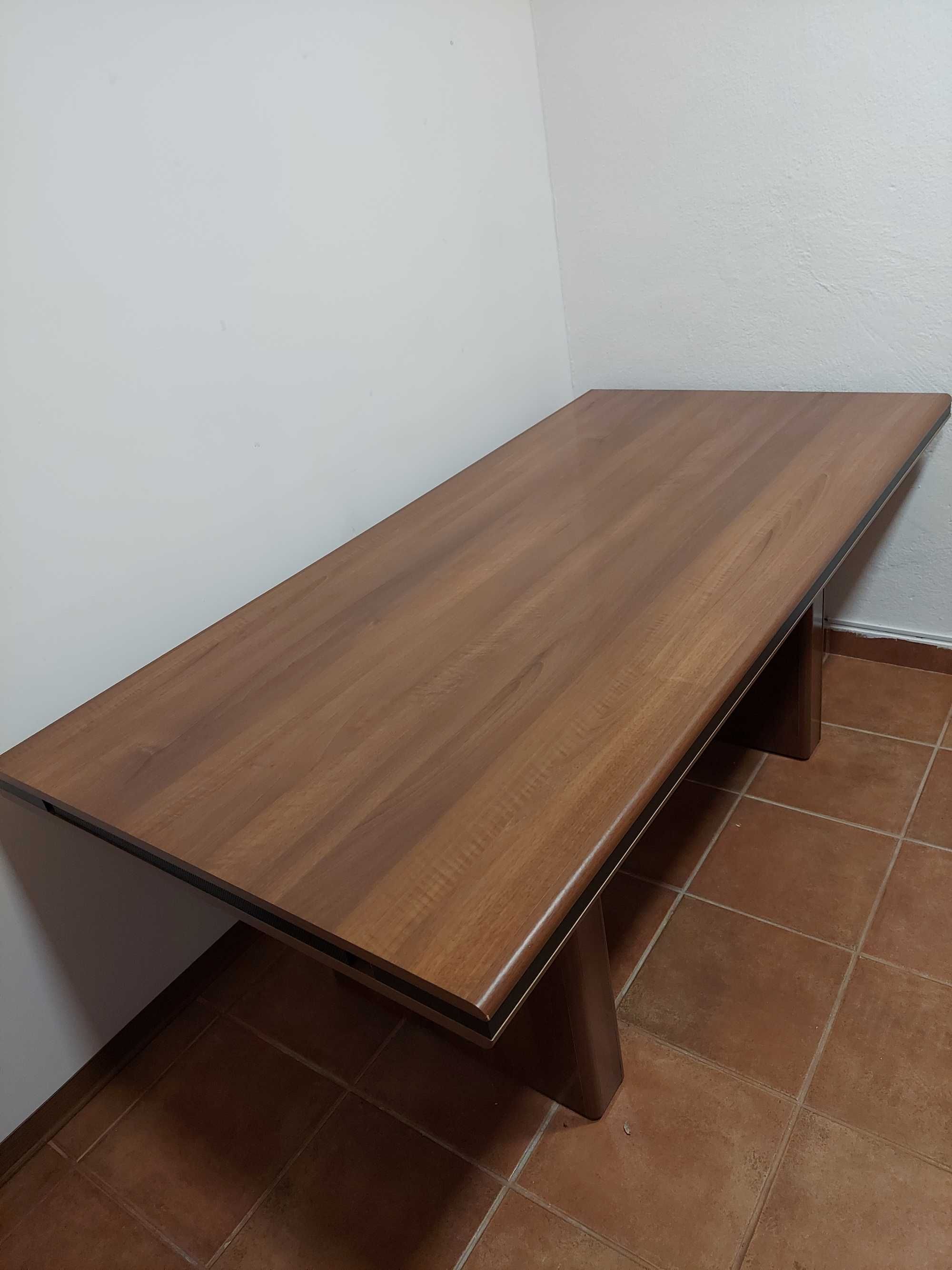 Mesa de escritório