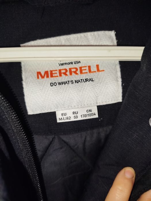Продам зимнюю куртку МЕRRELL