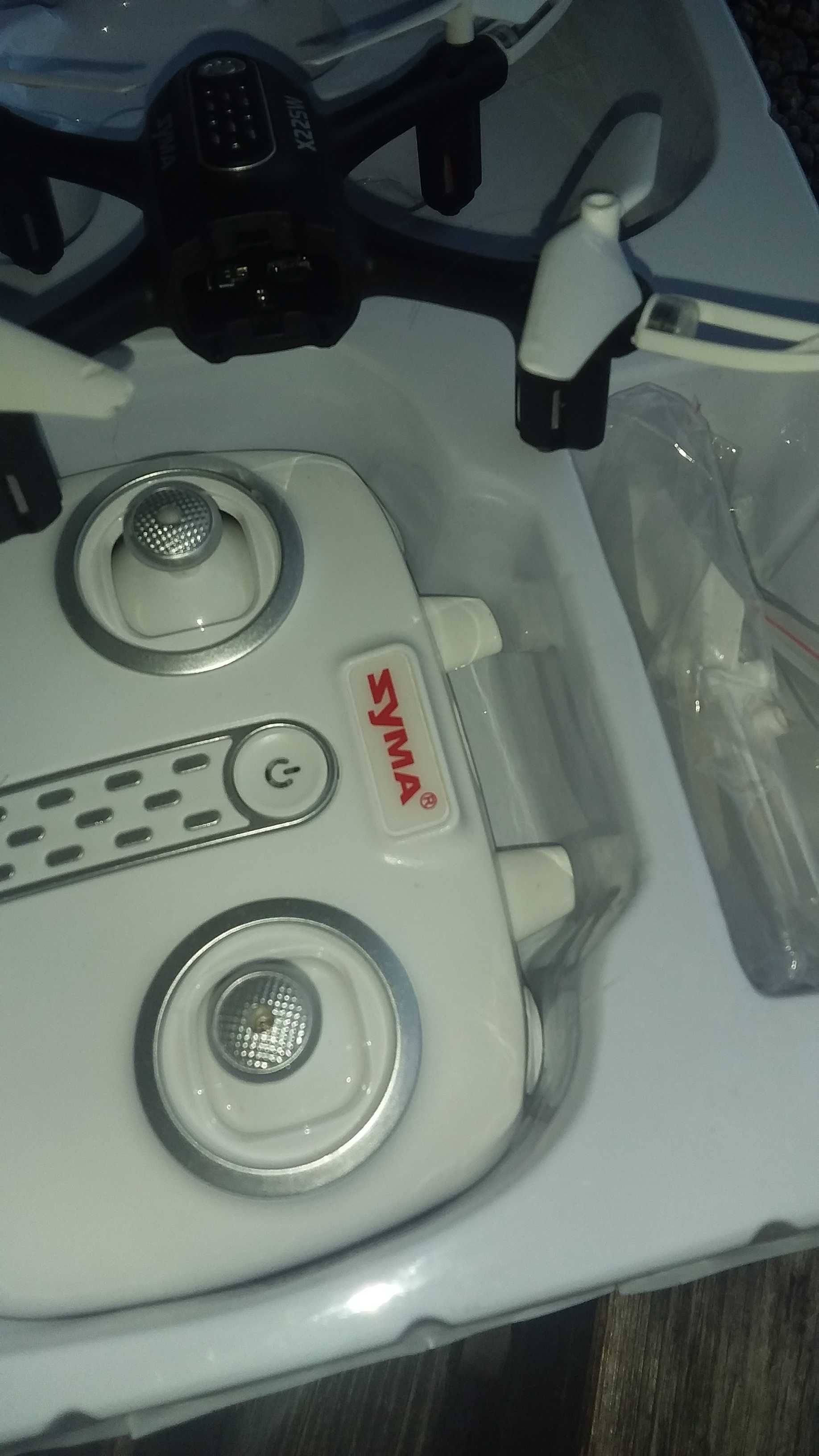 Квадрокоптер Syma X22SW Black