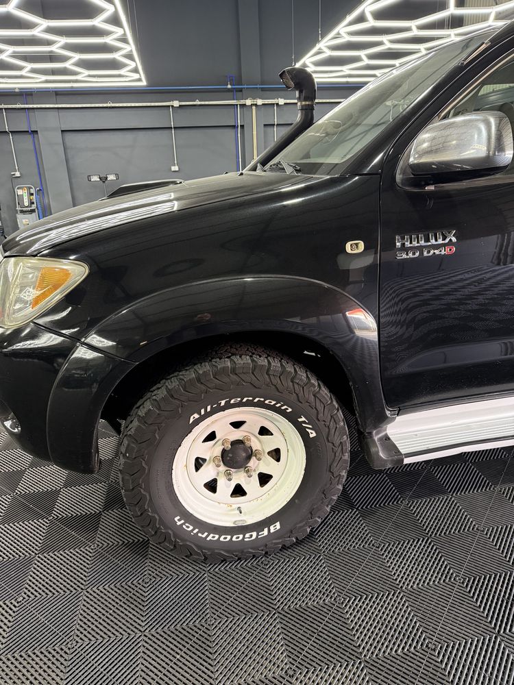 Toyota Hilux 3.0