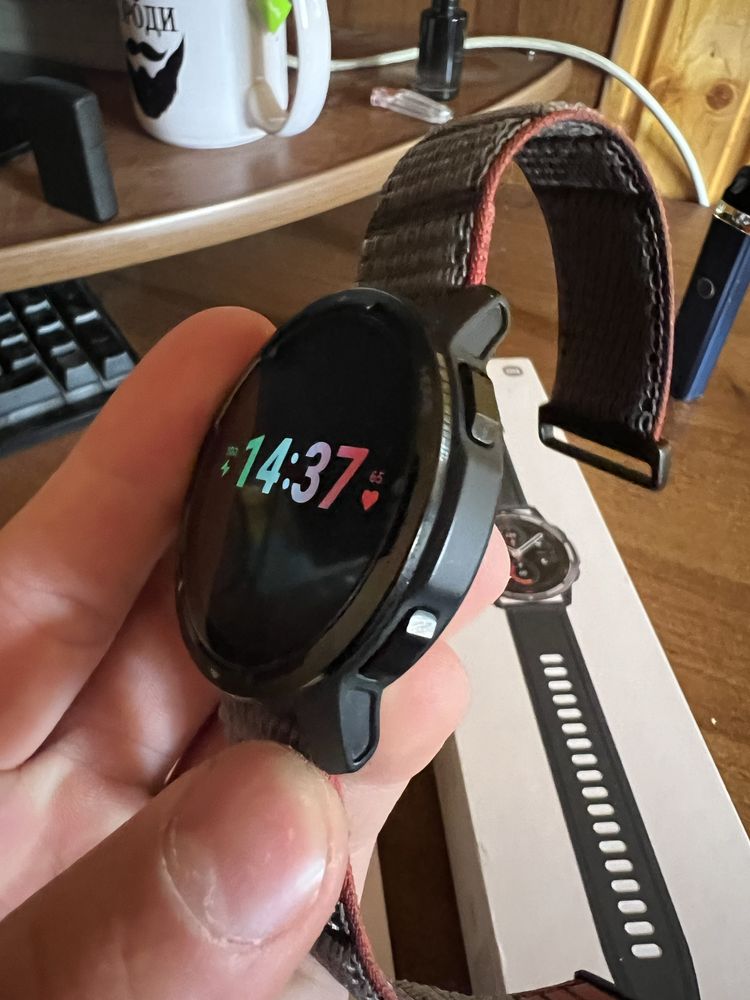 Xiaomi watch s1.