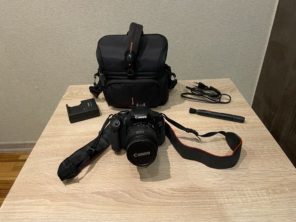 Продам Canon EOS 600D