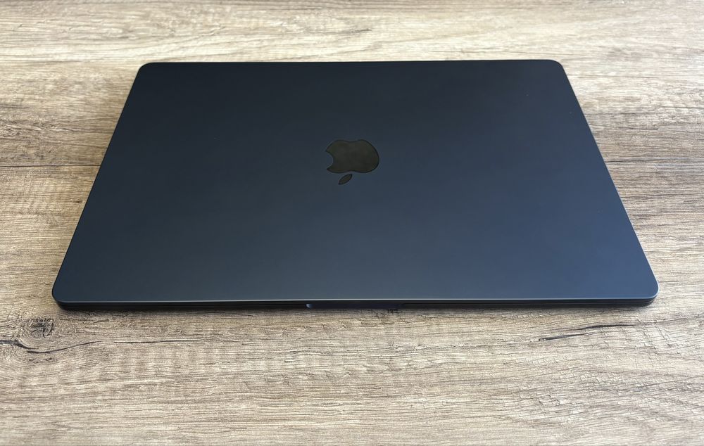 Макбук Еппл Apple MacBook Air 15,3" М3 16/256 2024 Midnight