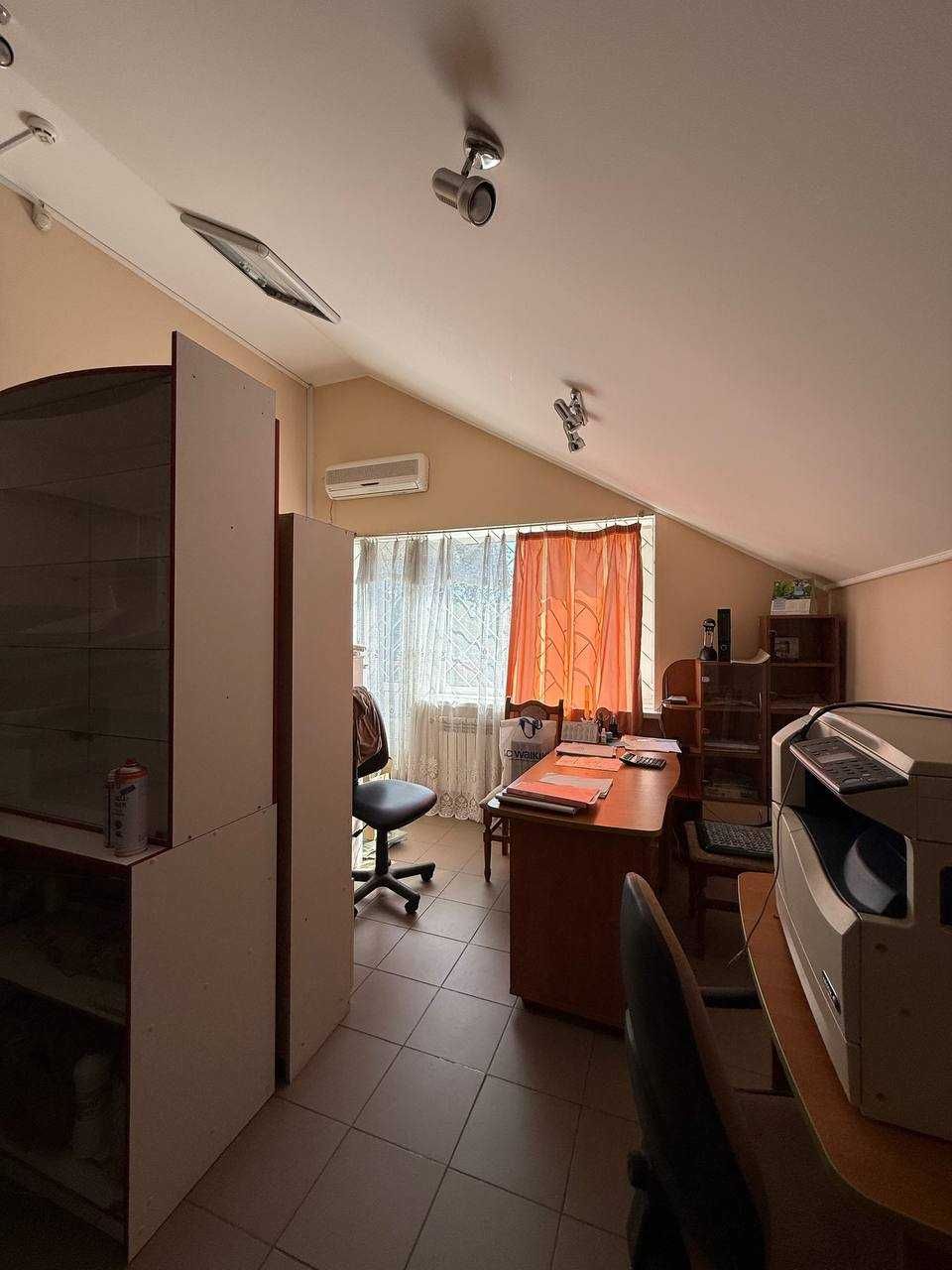 Продаж комерційного приміщення 322м² в центрі| готовий бізнес