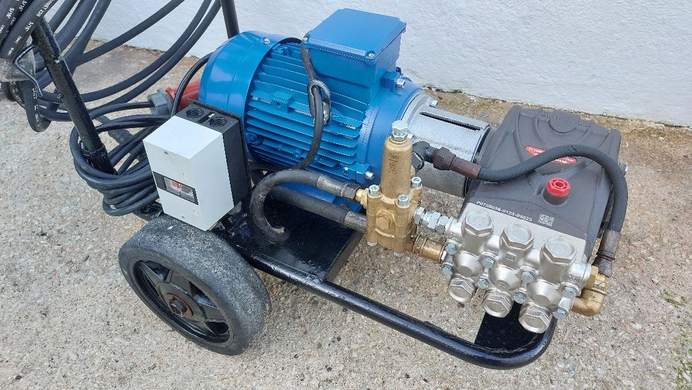 Maquina de Alta  pressão 200 bares trifásica