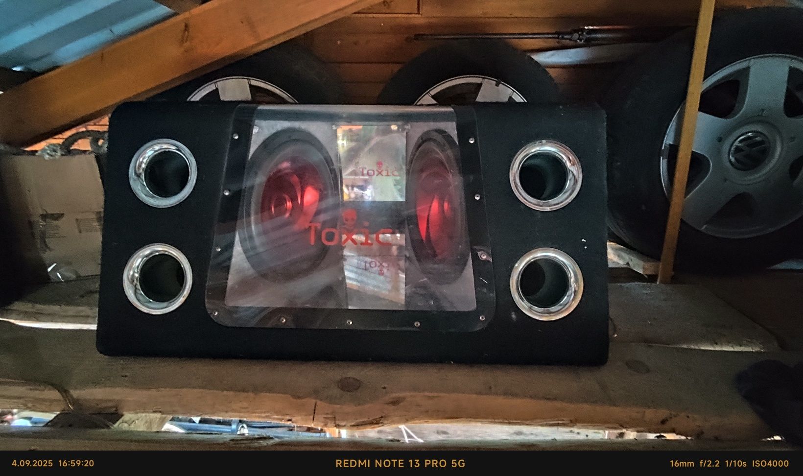 Zestaw Car Audio – Subwoofer Toxic + Wzmacniacz
