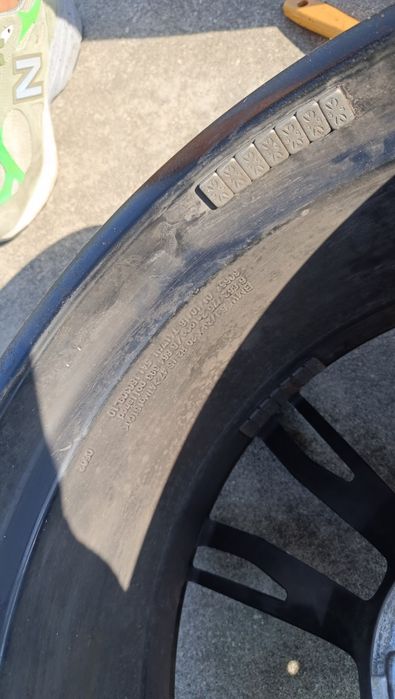 Duas Jantes bmw 20 624m originais um 8j e  8.5j