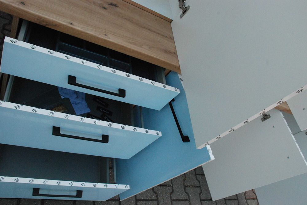 Meble kuchenne BIAŁY AKRYL HG/ARTISAN zestaw 4 m/b NOWE SUPER OKAZJA !