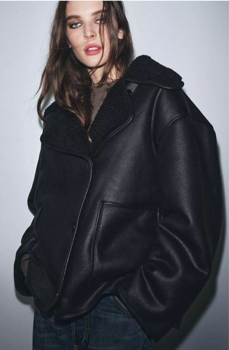 Чорна дублянка зара zara