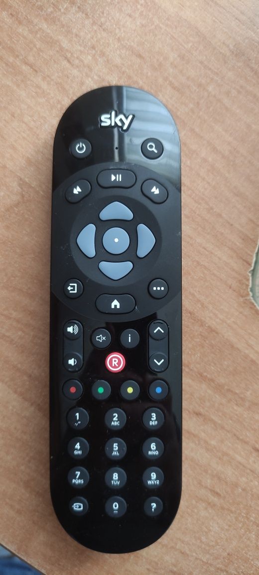 Oryginalny Pilot SKY box Q